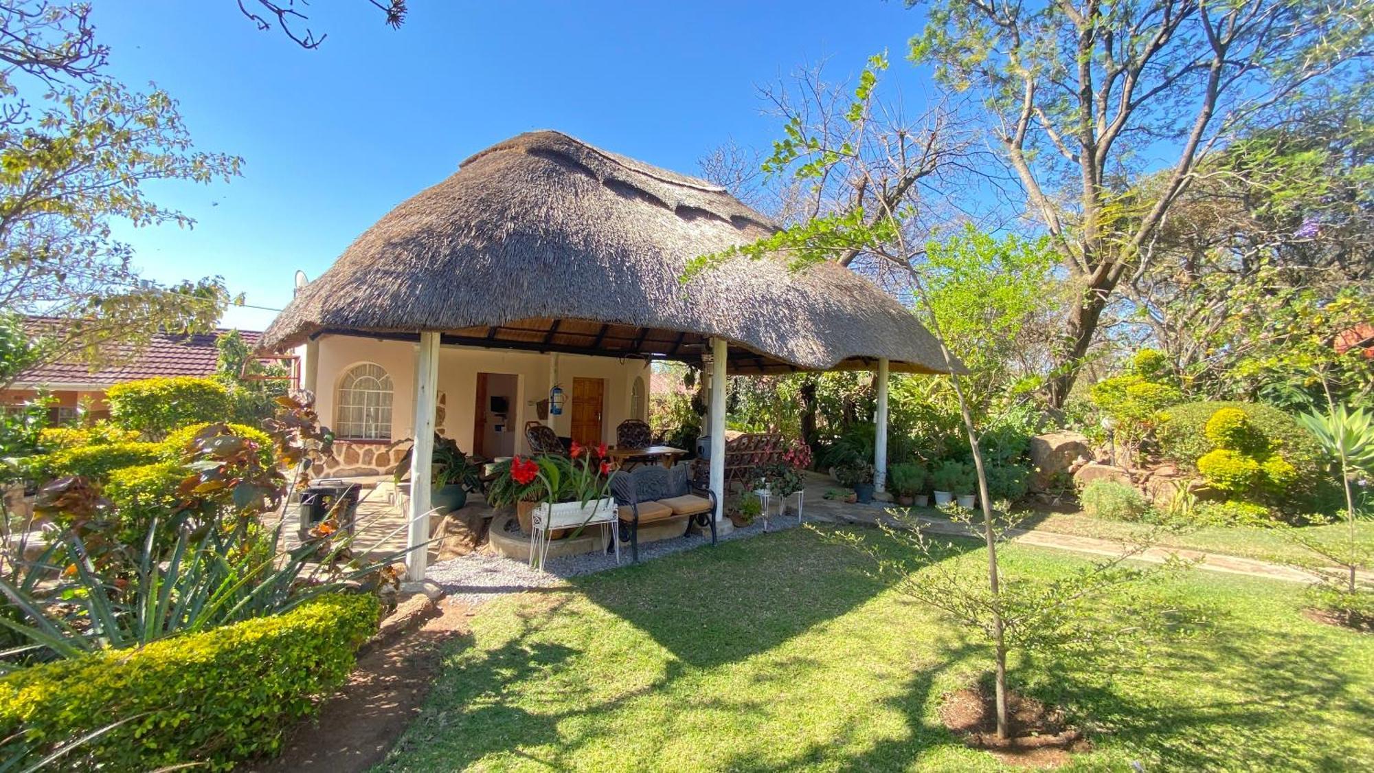Lynns Guest House Bulawayo Esterno foto