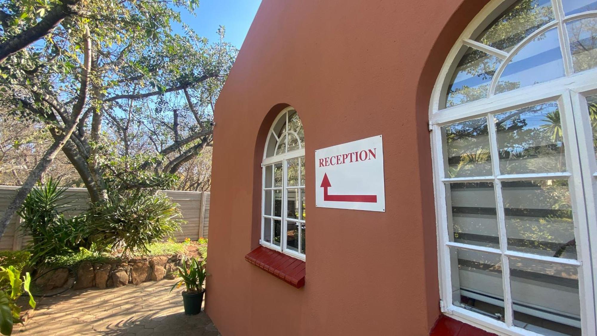 Lynns Guest House Bulawayo Esterno foto